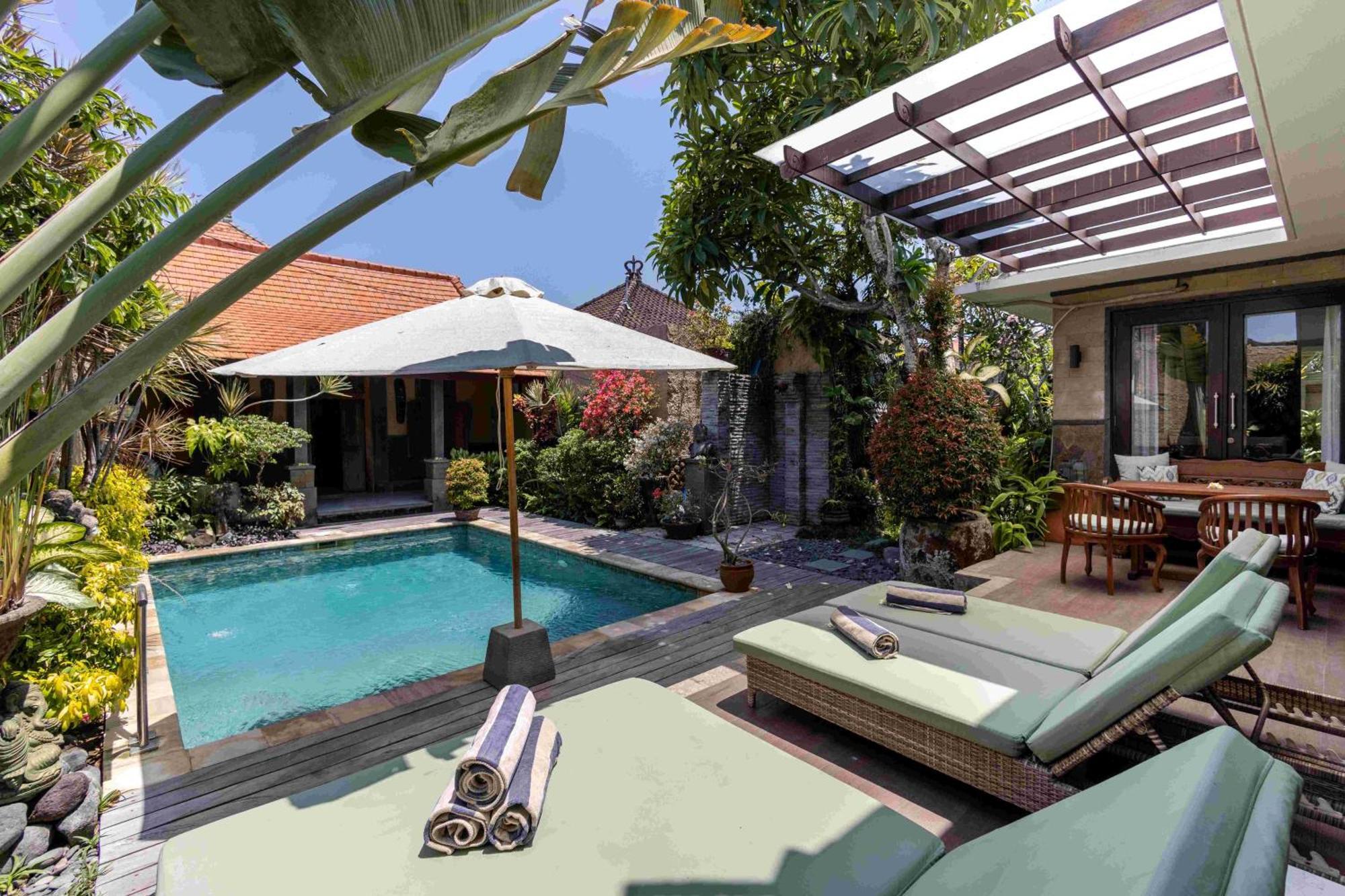 Villa Nesanur - Comfortable & Spacious Beachside Sanur Bagian luar foto