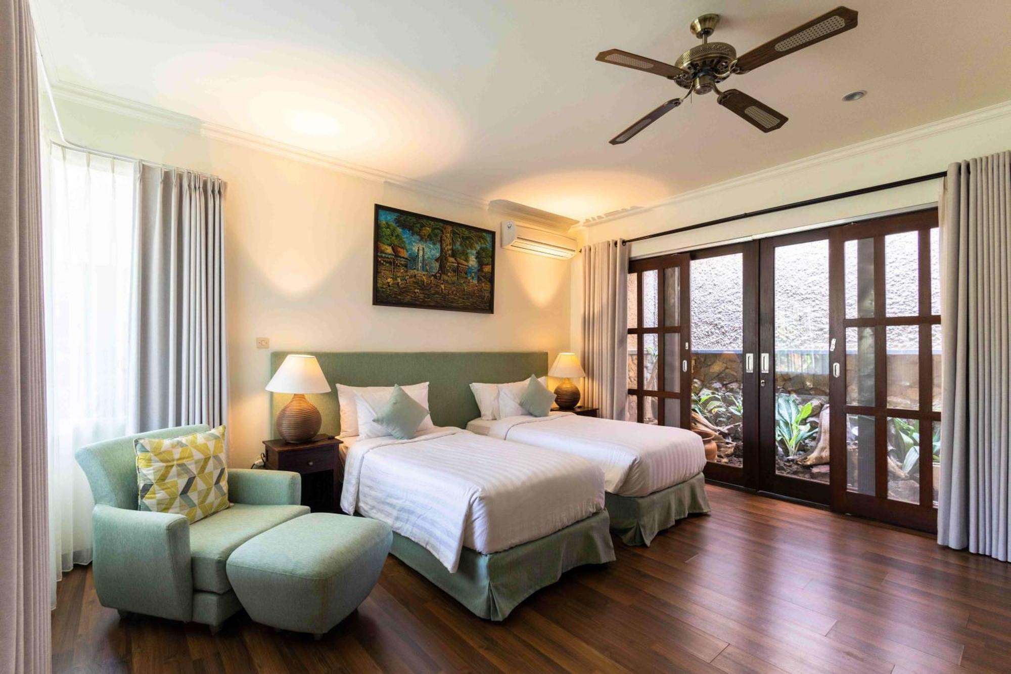 Villa Nesanur - Comfortable & Spacious Beachside Sanur Bagian luar foto